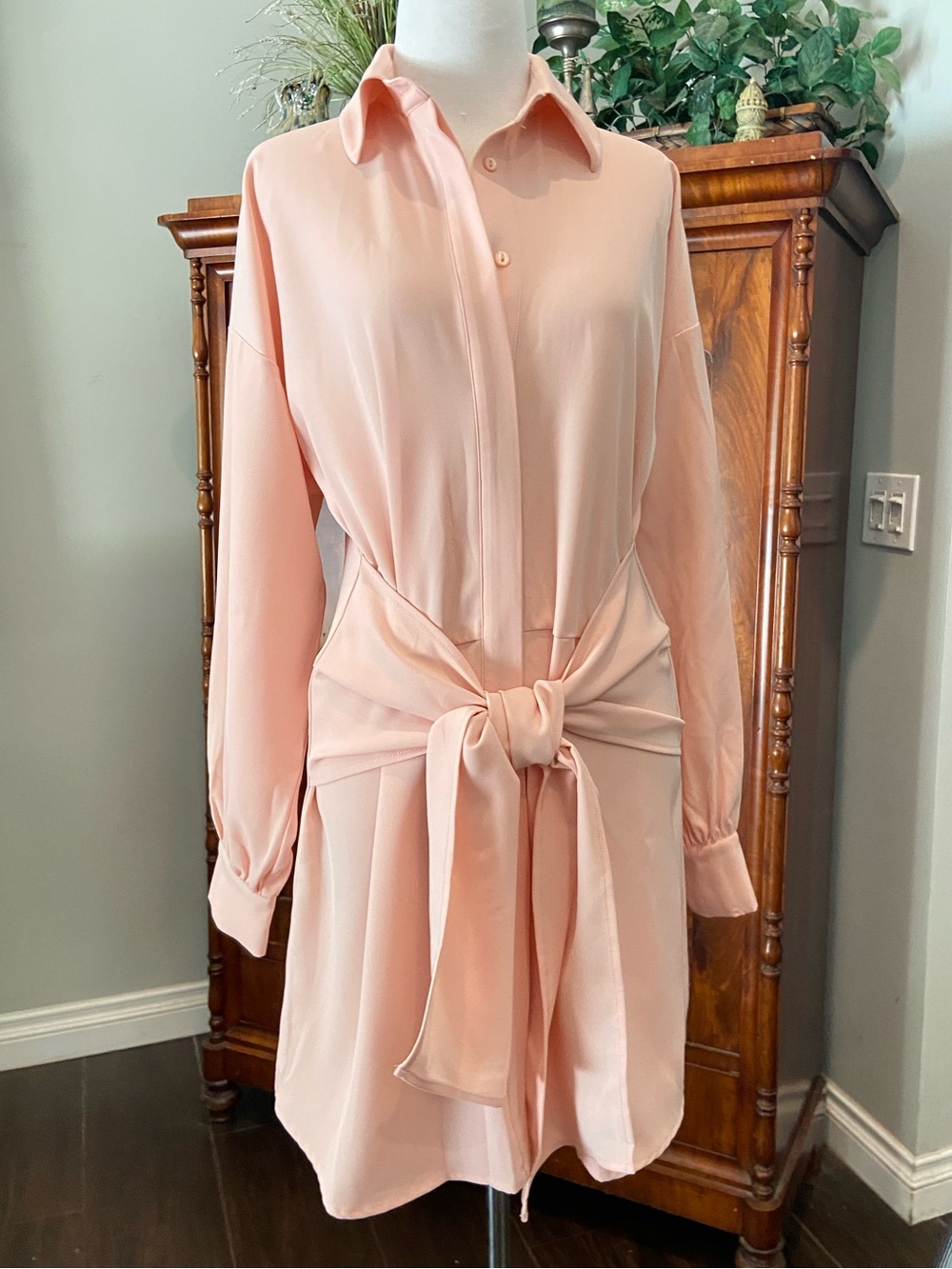 Charles Henry Women's Blush Tie-Waist Shirt Dress.